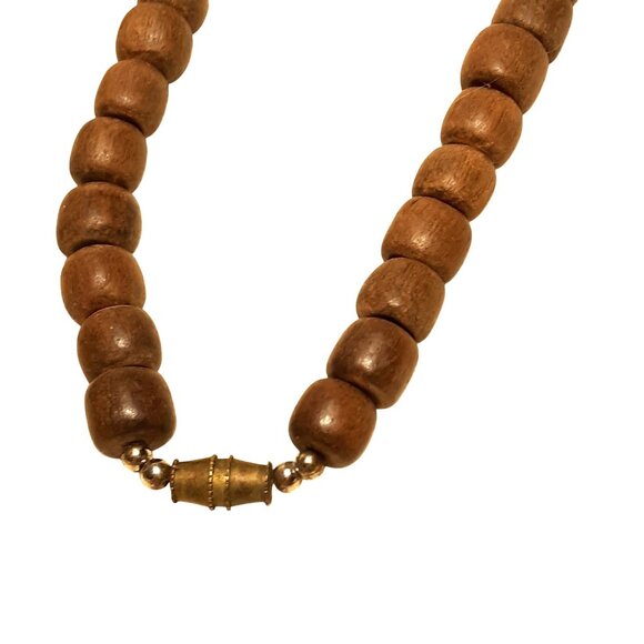 Safari Tribal Carved Lion Giraffe Elephant MOP Shell Wood Bead Necklace - Picture 7 of 7